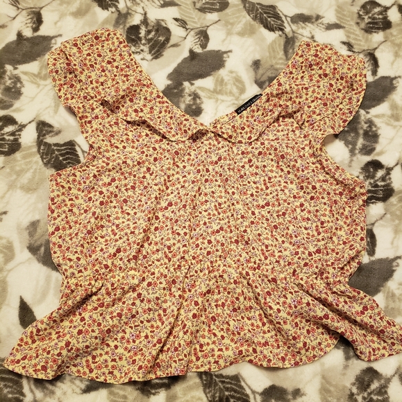 Floral Crop Top - Picture 1 of 2